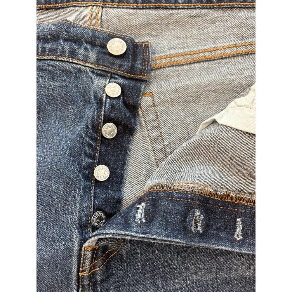 Levi's 501 Shorts Womens 20W Blue Denim High Rise Button Fly Cutoff Frayed Hem - Picture 4 of 7